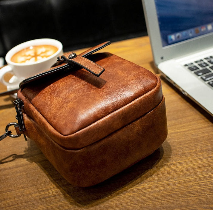 Sac Bandoulière Vintage – Élégance et Praticité.