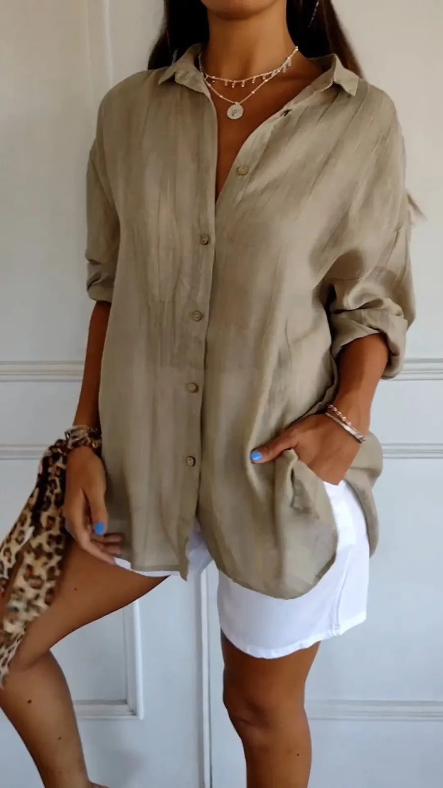 Chemise Tendance – Élégance et Confort au Quotidien !